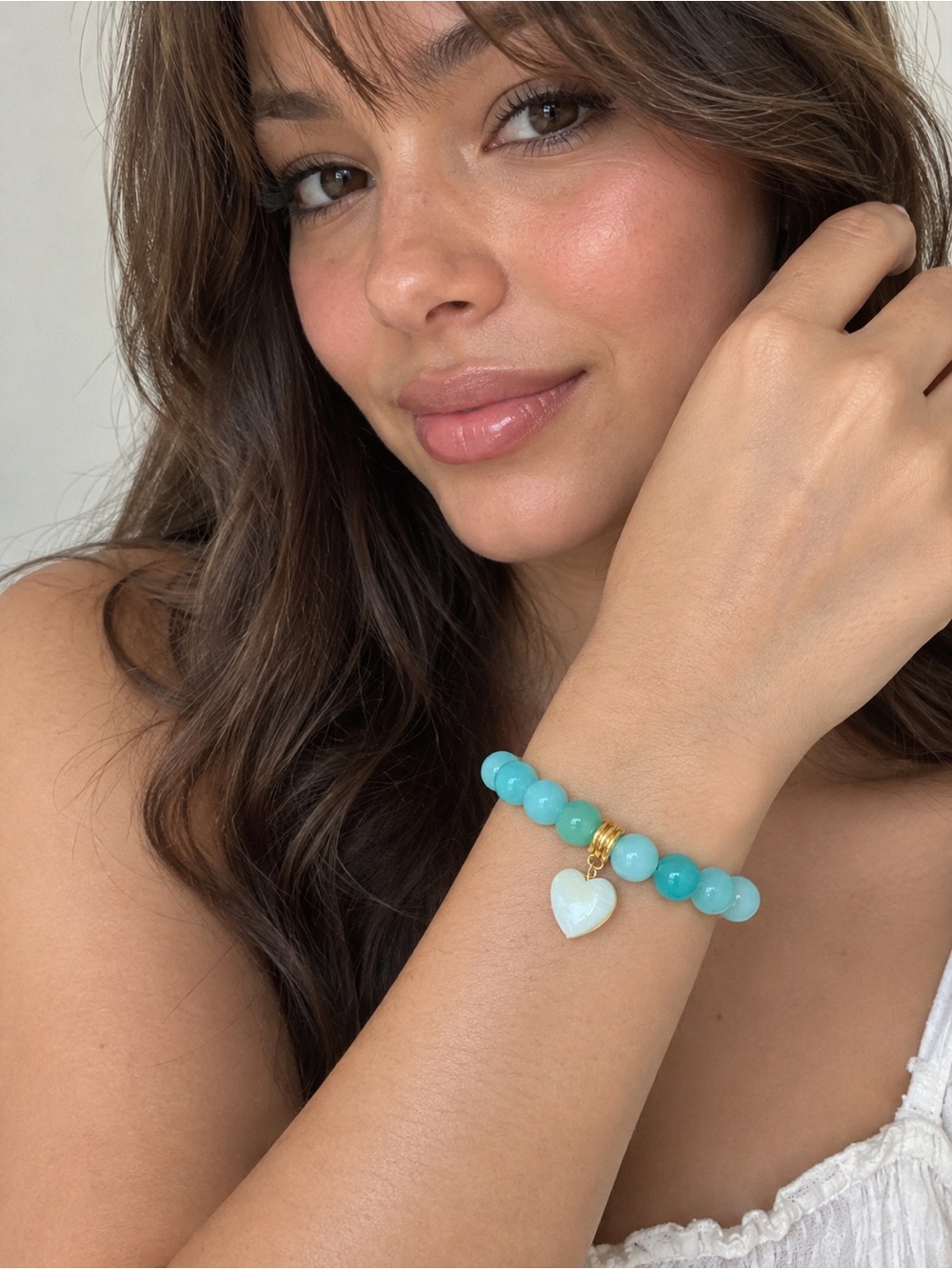 Turquoise Genuine Precious Stones Beaded Mother of Pearl Heart Charm Bracelet